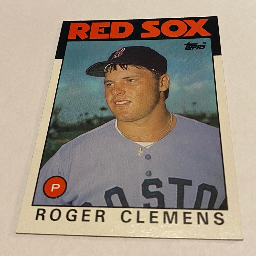 Roger Clemens 1986 Topps Baseball card Vintage 2nd year* in the majors